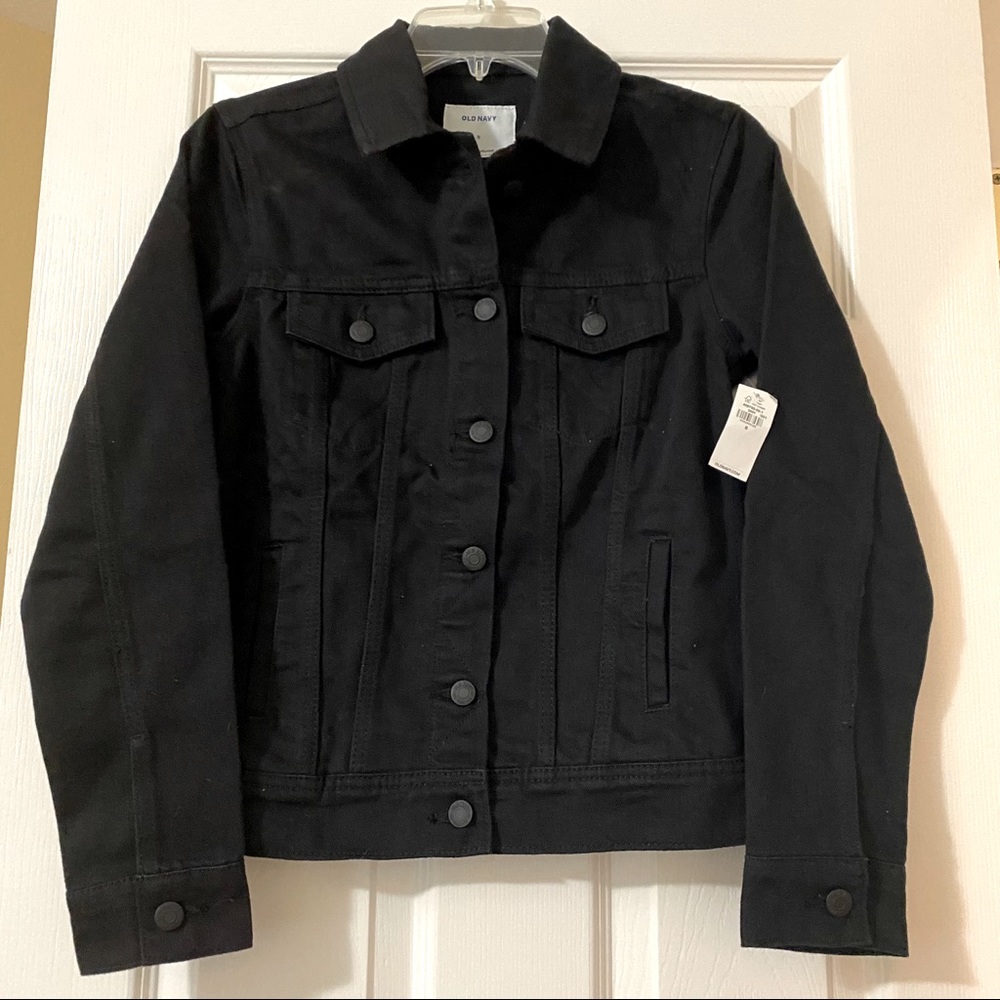 🆕🏷 Old Navy- Women’s Black Jean Jacket